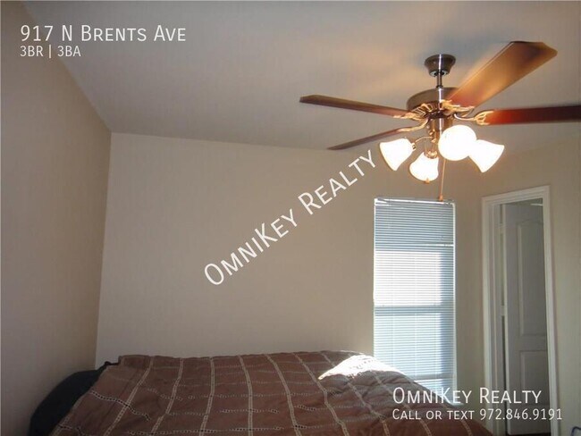 Photo - 917 N Brents Ave