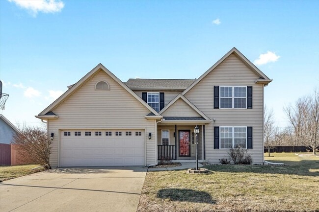 Building Photo - 705 Bergamot Dr
