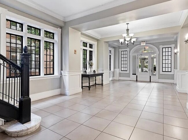 Photo - Sheridan Unidad 503