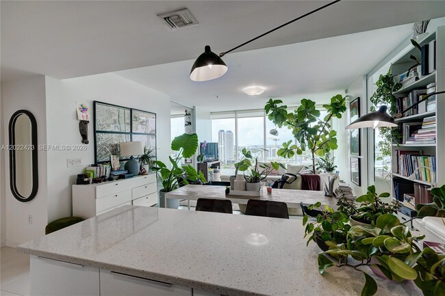 Photo - 1040 Biscayne Blvd Unit 1606