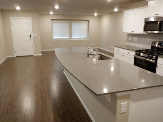 Photo - 3308 Hoffman Hill Blvd