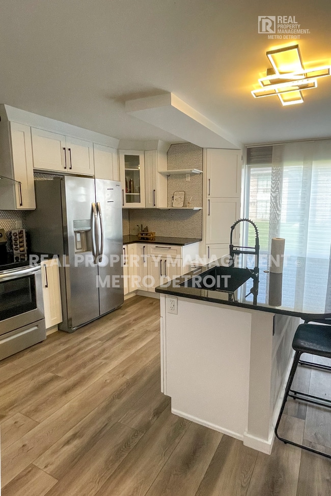 Photo - 22148 Dante St Unidad #111 Rental