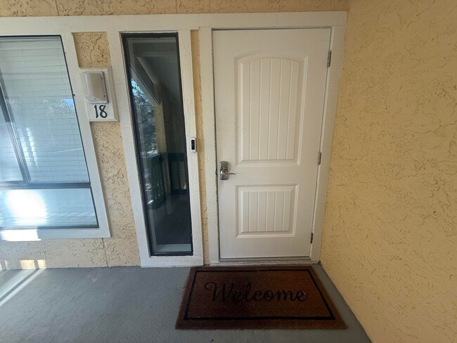 Photo - 300 Yacht Club Dr Unit 18A