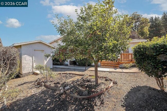 Photo - 3592 Hillcrest Rd