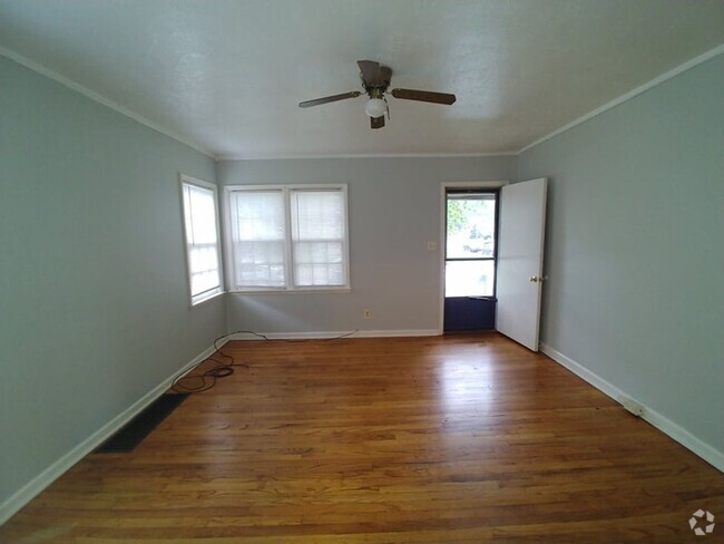 Building Photo - 502-524 S 15th Street Rental