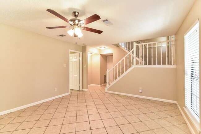 Photo - 15515 Windy Cove Dr