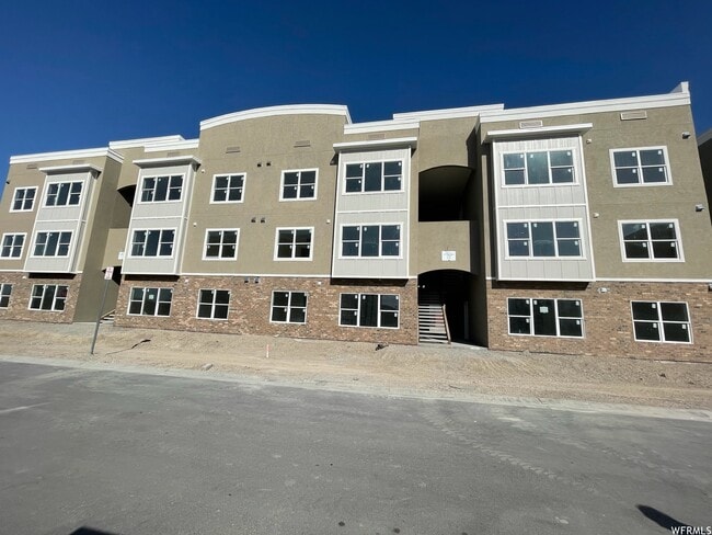 Photo - Colony Farms