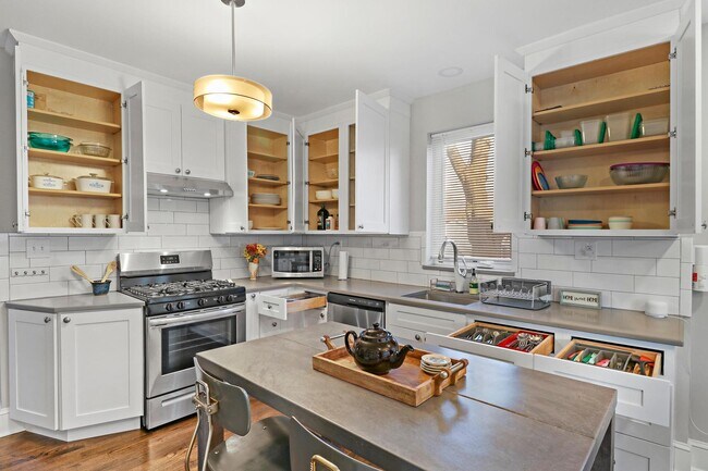 Photo - 1317 N Jackson St