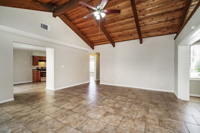 Photo - 225 Bayhead Dr