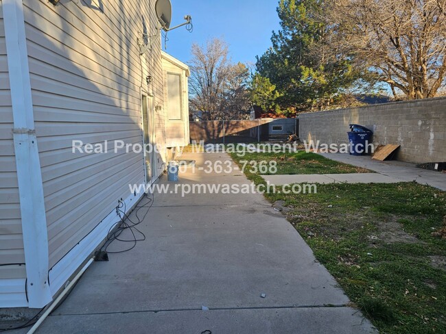 Photo - Perfect Multi Level home in West Vally City Utah