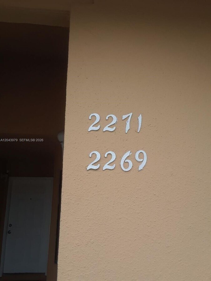 Photo - 2271 SW 80th Terrace Unidad 2271