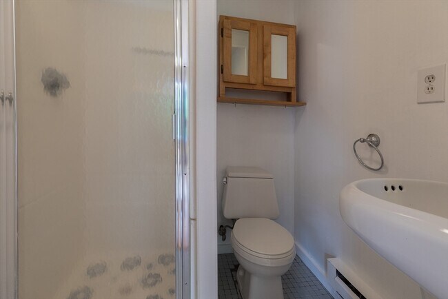 Photo - 73 Chandler St Unit 2