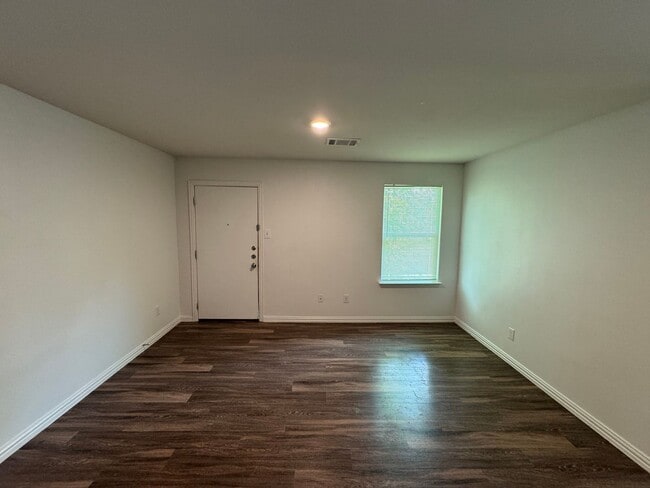 Photo - 306 S 23rd St Unidad B