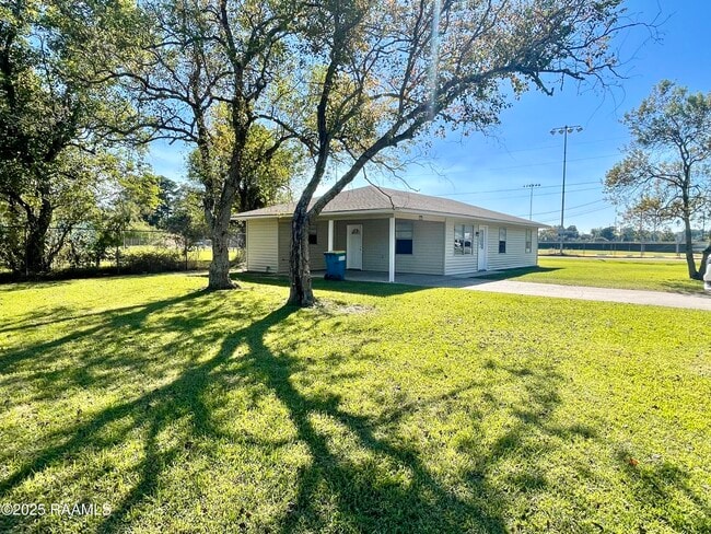 Photo - 1084 Red Barn Rd