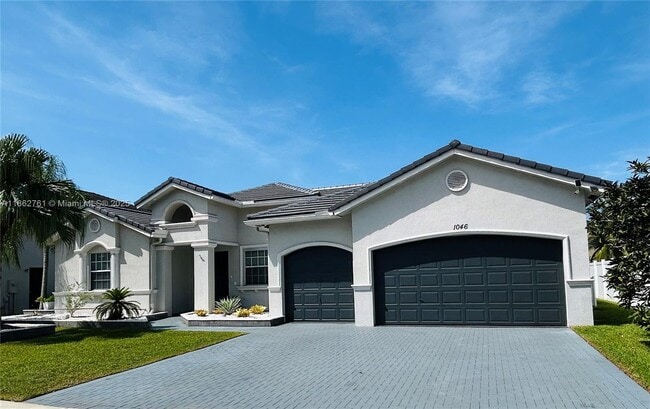 Building Photo - 1046 SW 159th Way Rental