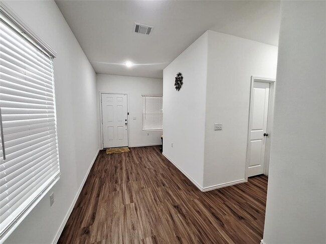 Photo - 14309 Sandrock Bnd