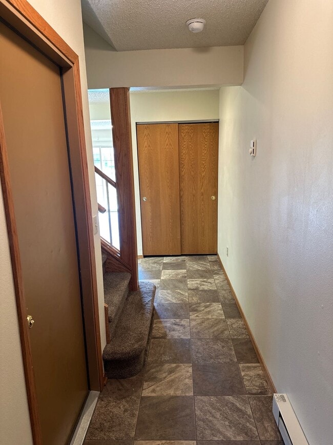 Photo - 1024 Western Ave