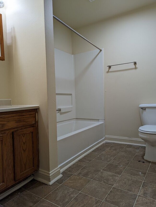 Photo - 1311 W Madison St Unit 11