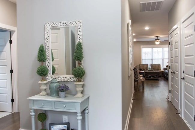 Photo - 304 Spring St