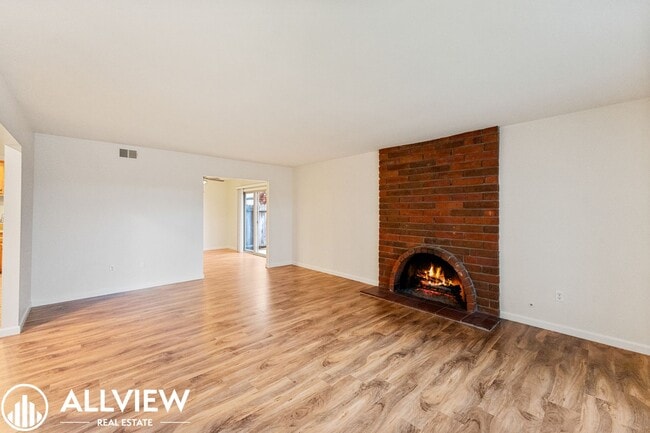 Photo - 16651 Tunstall Ln Unit 1