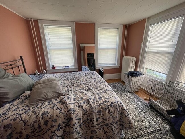 Photo - 123 E Gorham St