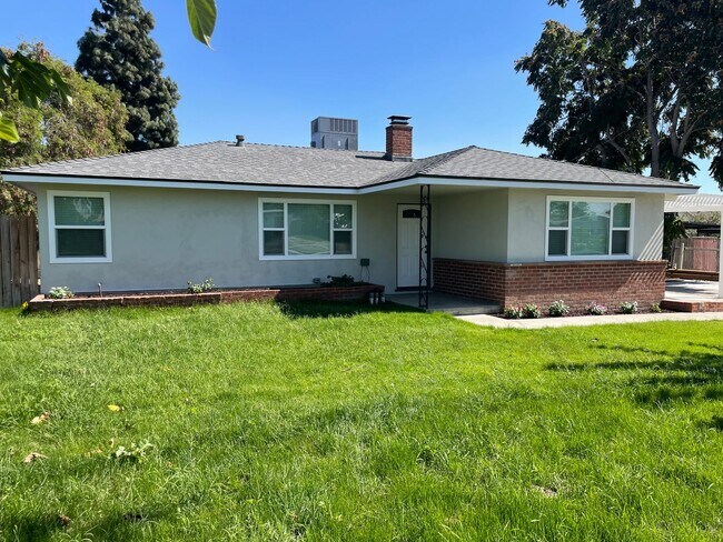 Photo - Oaks Ave 13229 Unit 13229 Oaks Ave