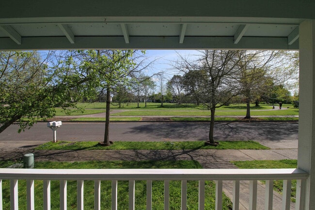 Photo - Fantastic 4-Bedroom, 3.5-Bath Home In Great Neighborhood!