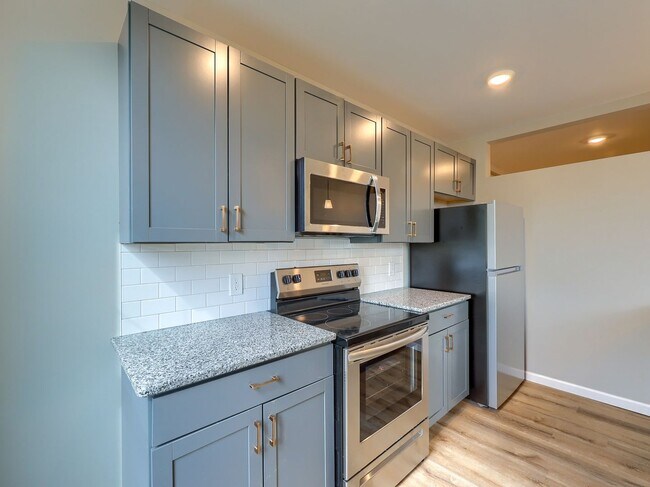 Photo - 1402 N 3rd St Unit Apt 1