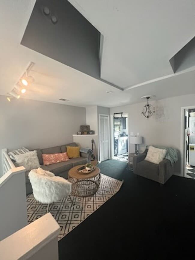 Photo - 2 bedroom 2.5 bath in College Town!! Walk ...