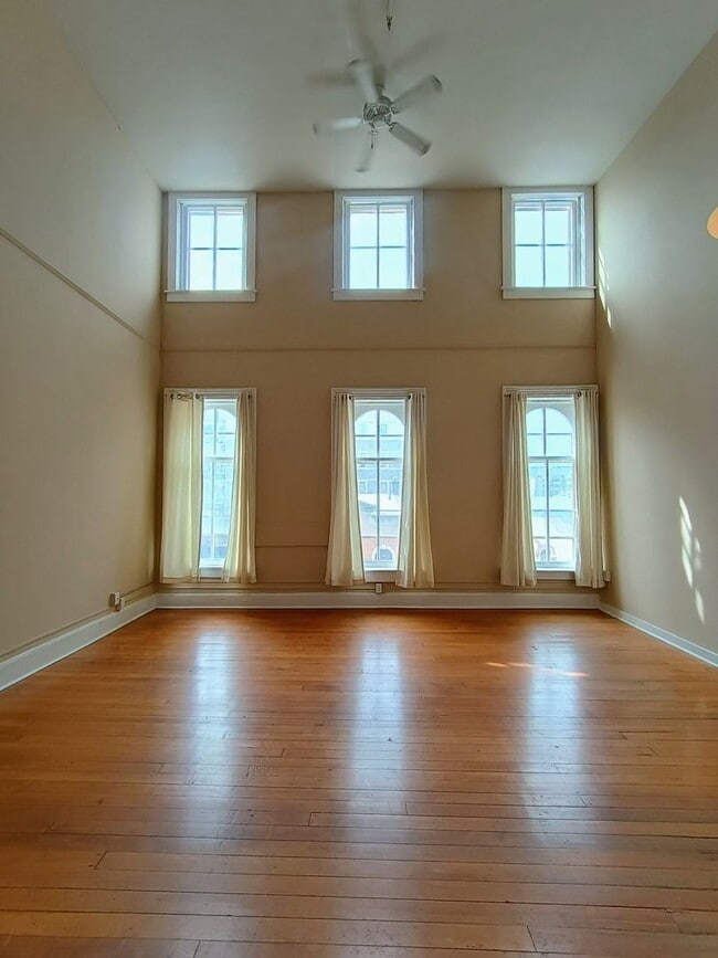 Photo - Historic Lahr Apartments