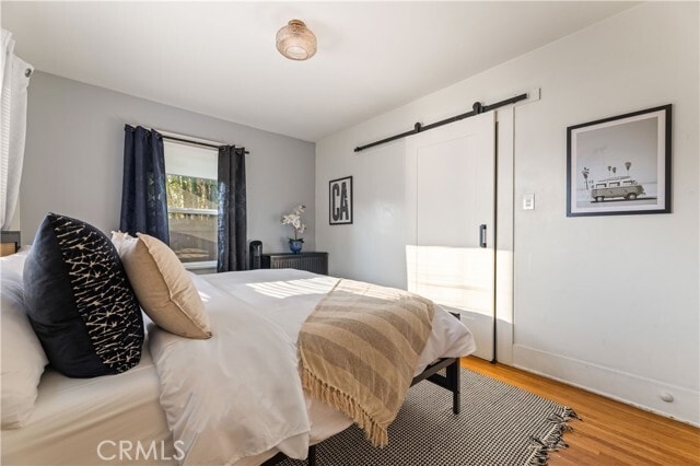Photo - 736 Redondo Ave