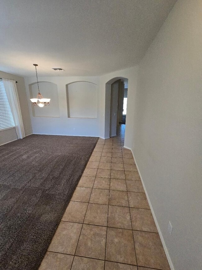 Photo - 1772 E Powell Way