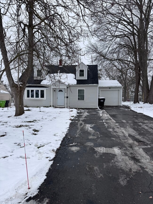 Photo - 119 Traister Dr