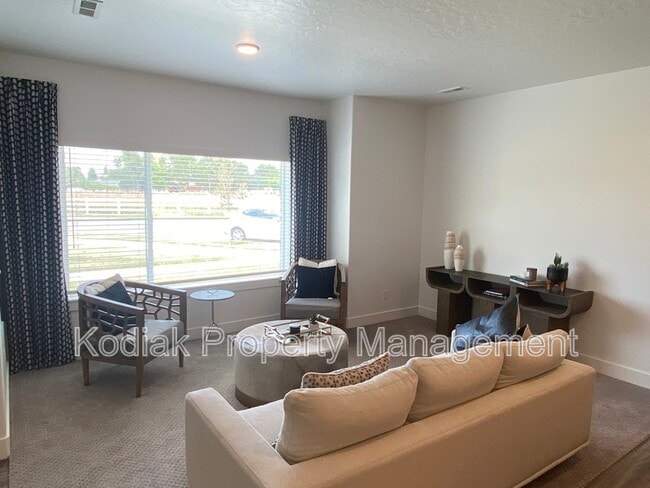 Photo - 1133 N 1920 W