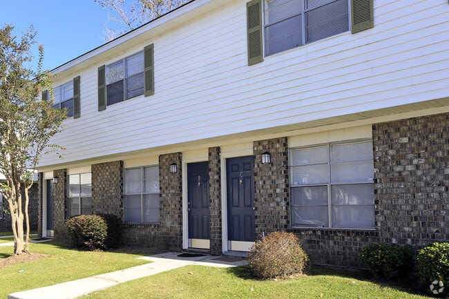 Patriots Place Townhomes