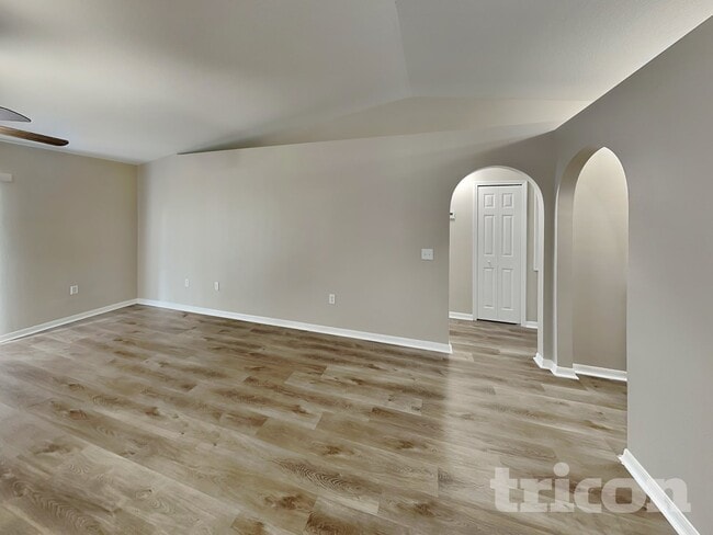 Photo - 339 Squires Grove Dr