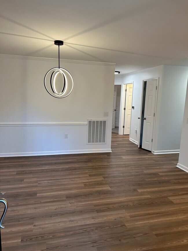 5410 Albemarle Rd Apartments Charlotte, NC