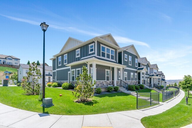 Building Photo - 5055 N Marble Fox Way