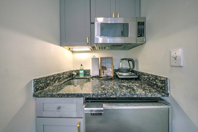 Photo - 44 Concord Sq Unit SI ID1512187P