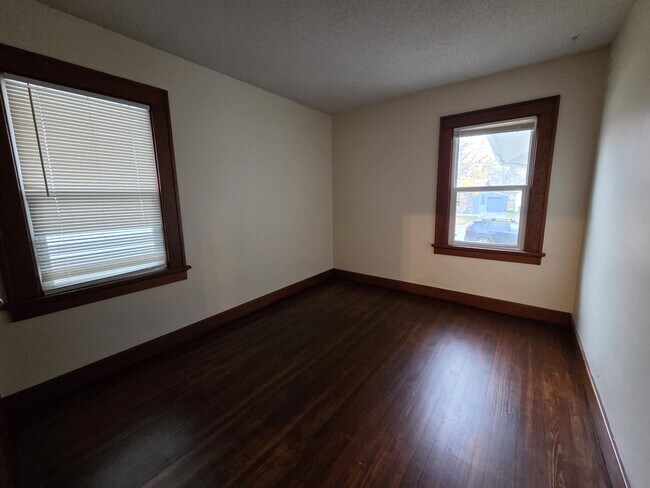 Photo - 1239 Charlotte Ave