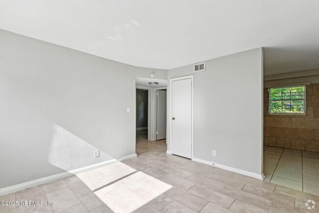 Building Photo - 1224 W 18th St Unit 4 Rental