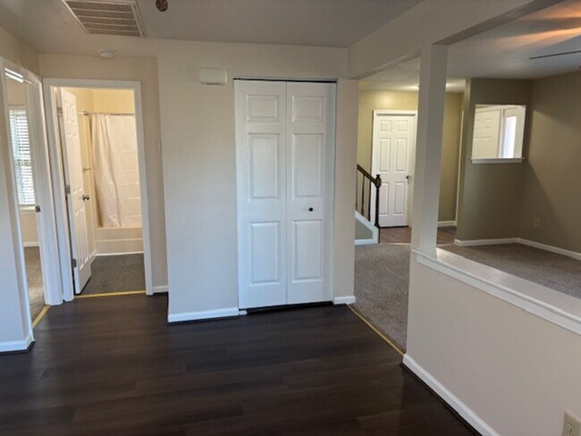 Photo - 1090 Wilkins Dr