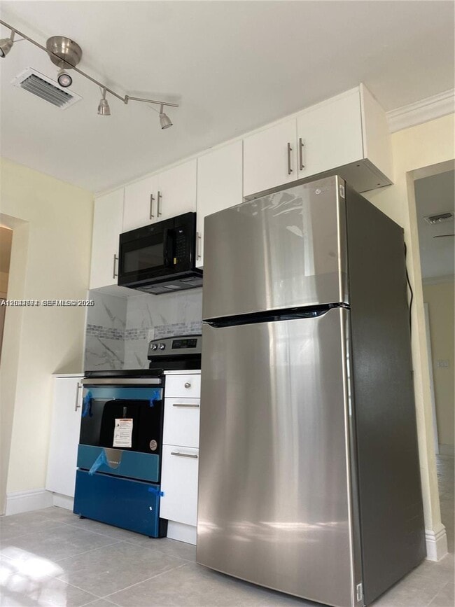 Photo - 170 NW 49th St