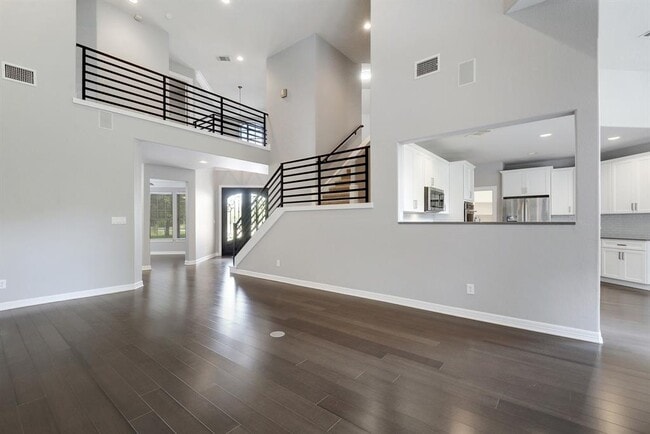 Photo - 40 Lovegrass Ln