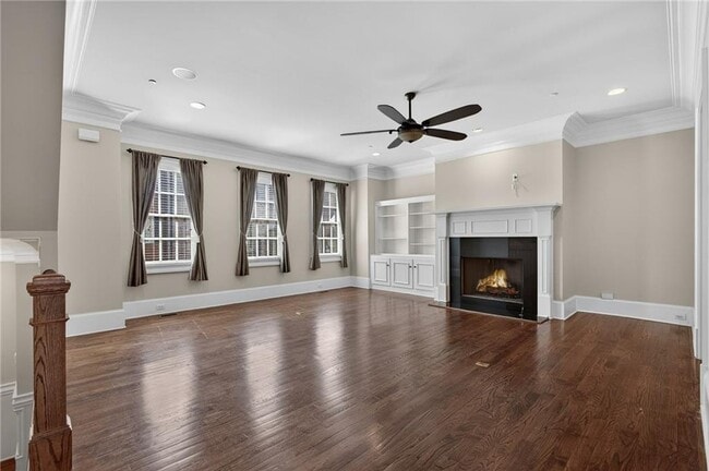 Photo - 3475 Roxboro Rd NE