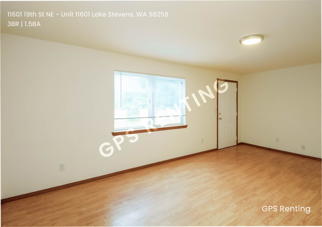 Photo - 11601 19th St NE Unit 11601
