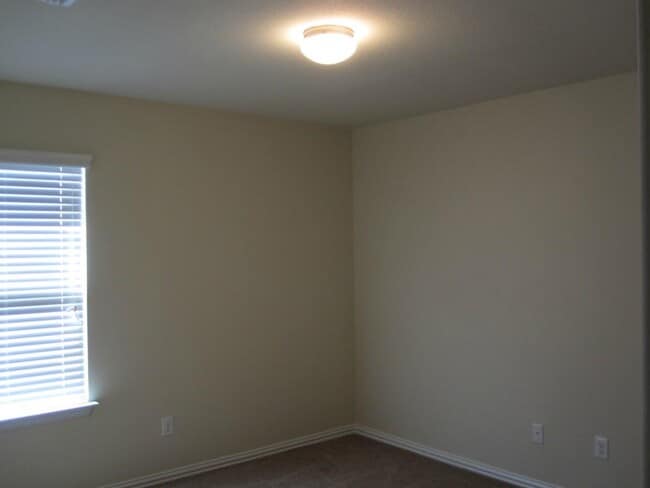 Photo - 370 Evening Star