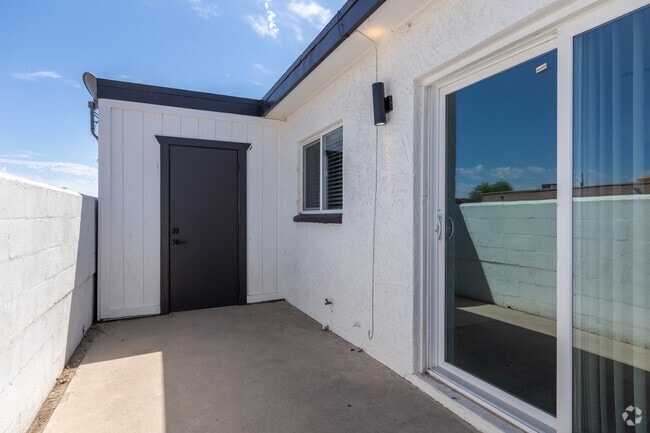 2HAB, 1BA - 792 ft² - Edge @ Westgate