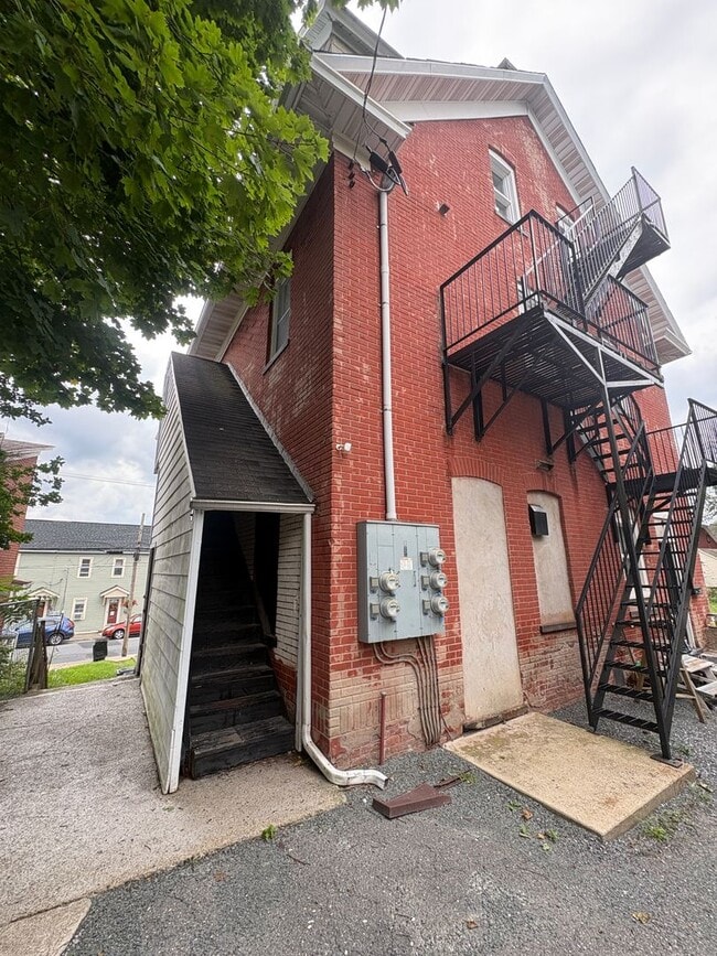 154 Garibaldi Ave Unidad 154 Garibaldi Ave #3
