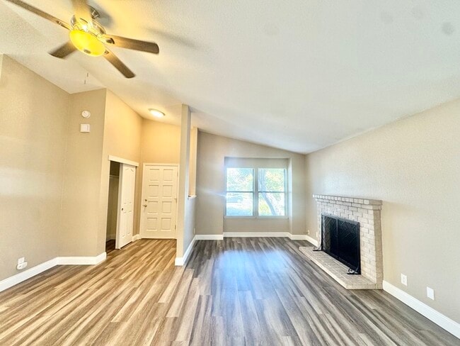 Photo - Three Bedroom, Two Bath Home in Citrus Hei...